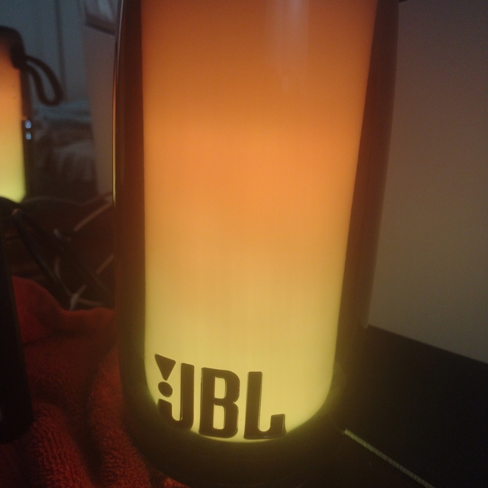 JBL Pulse 5 Speakers
